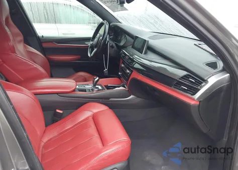 2016 BMW X5 M z USA, uszkodzony, nr VIN 5YMKT6C58G0R79357